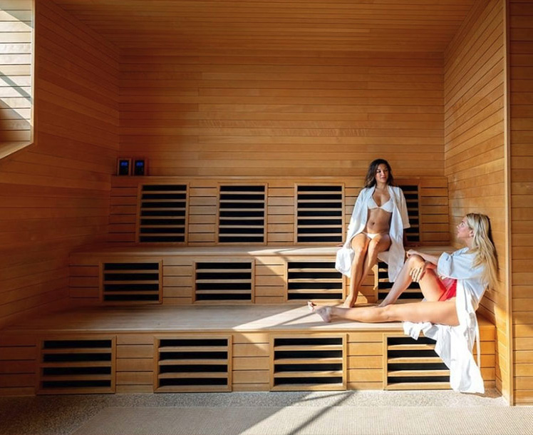 Women in a sauna